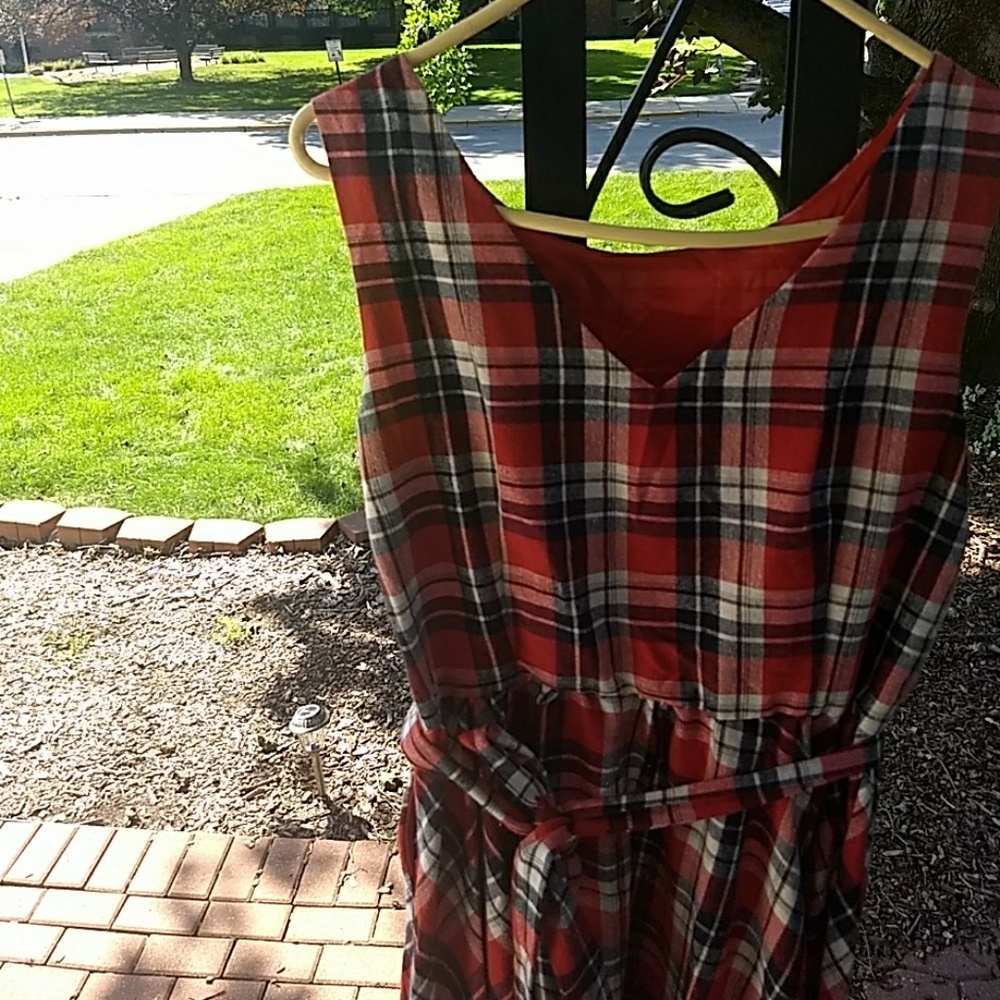 Plaid swing dress! Size large